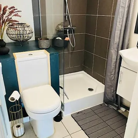 Hytte-vandudsigt-hottub-hygge Apartment *