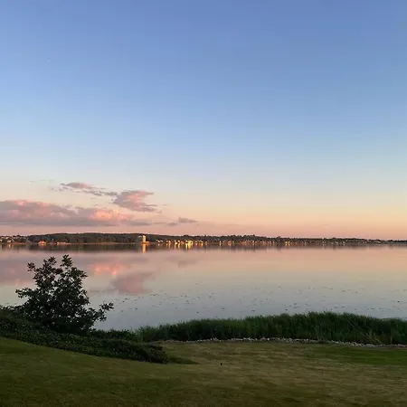 Hytte-vandudsigt-hottub-hygge * Holbæk